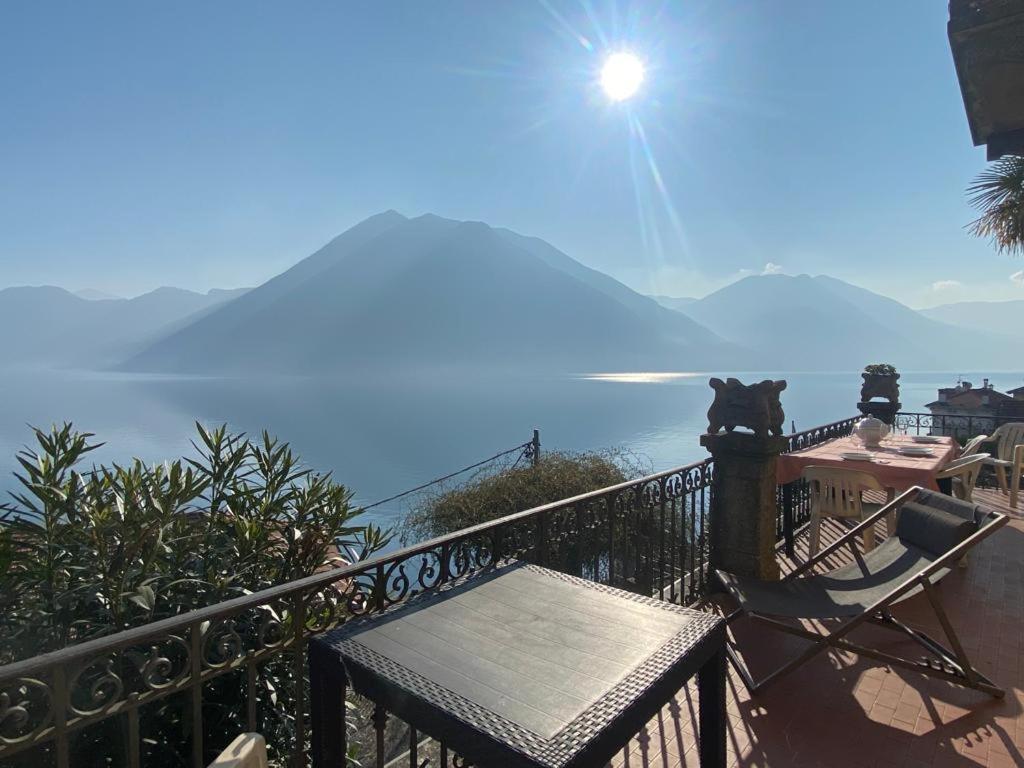 The Comfort - Big Apartment In Villa With Garden And Terrace Argegno Exterior foto
