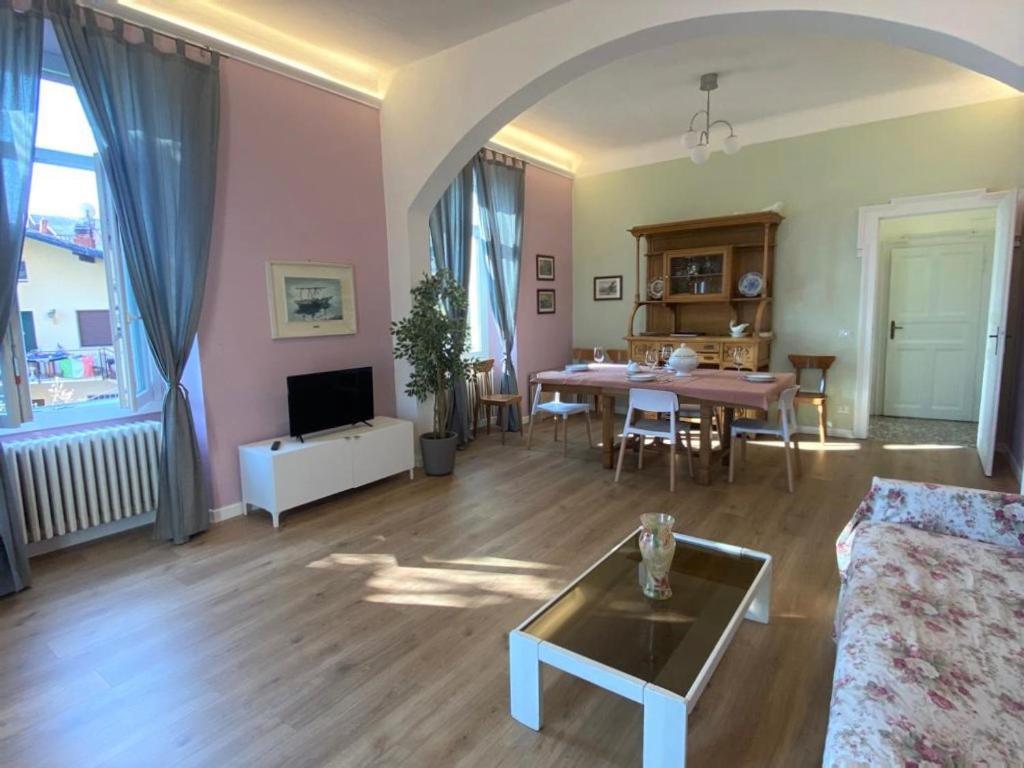The Comfort - Big Apartment In Villa With Garden And Terrace Argegno Exterior foto